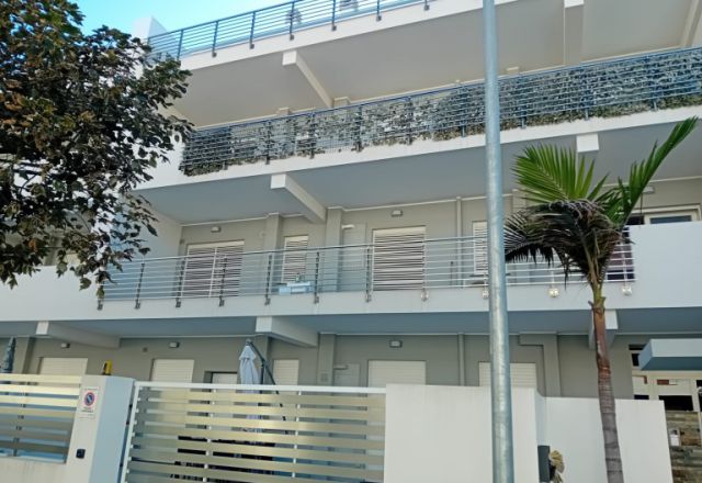 Venetico Marina, nuova costruzione