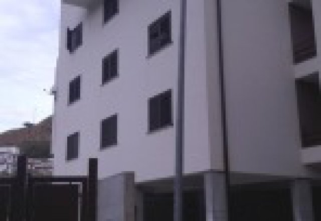Via P. Castelli ampio appartamento con mansarda nuova costruzione