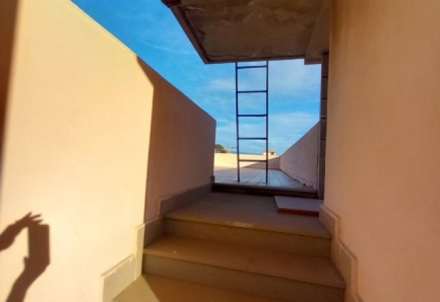 Luminoso con attico con terrazzo a livello e sovrastante Mili San Marco