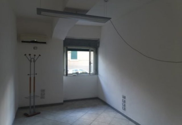 Ristrutturato Appartamento in zona Provinciale Via Vittorio Veneto