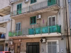 Via Palermo, appartamento di circa 140 mq con veranda - 2