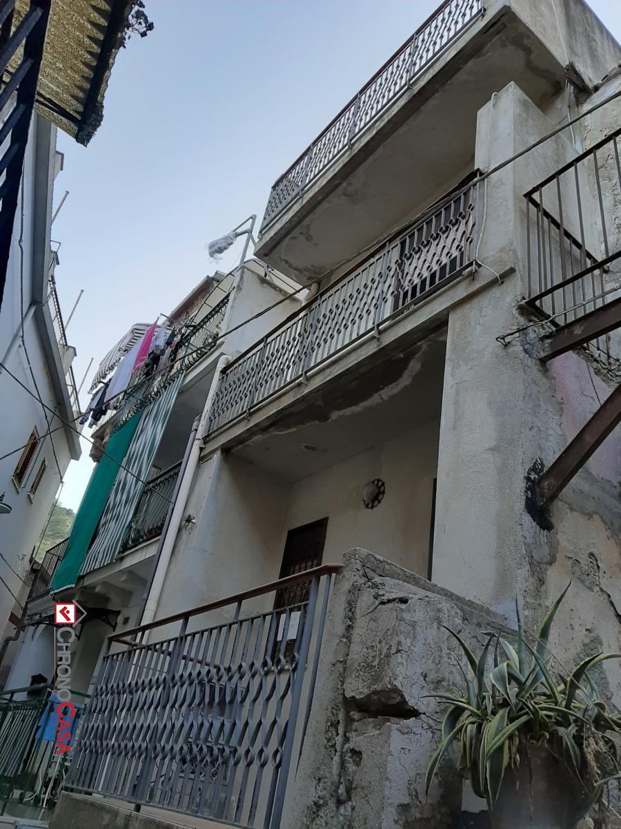 Appartamento MESSINA vendita  Messina  Chronocasa
