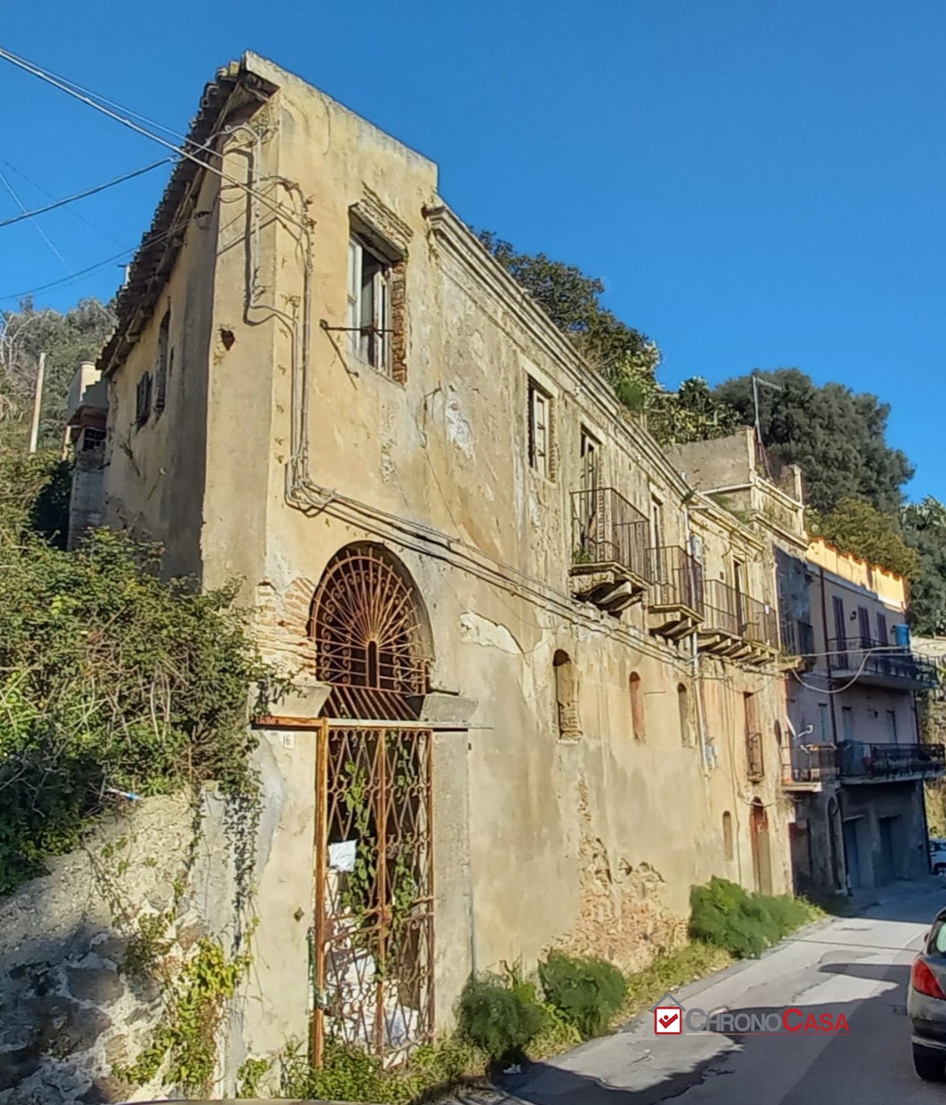 Casa semi-indipendente in PRESSI SVINCOLO GAZZI a Messina